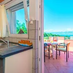 With Parking Space - Lozice, - 19099 Apartman *