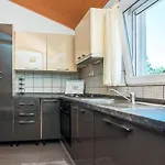 With Parking Space - Lozice, - 19099 Apartman Vir